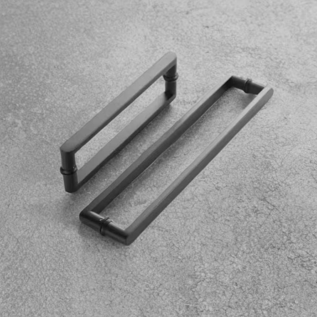 Verona Glass Door Handle - Image 3