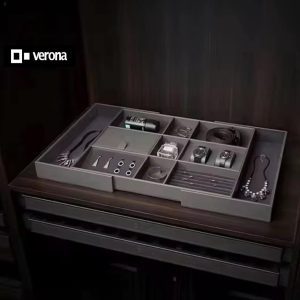 Verona Adjustable jewelry box GB050